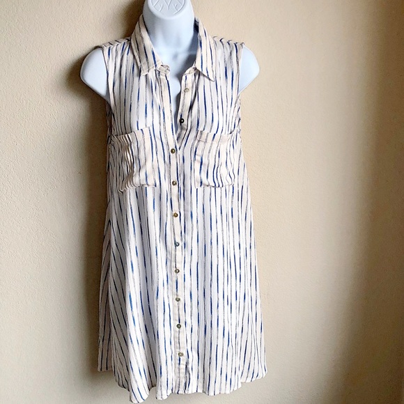 En Creme sleeveless button up collared dress - Picture 2 of 3